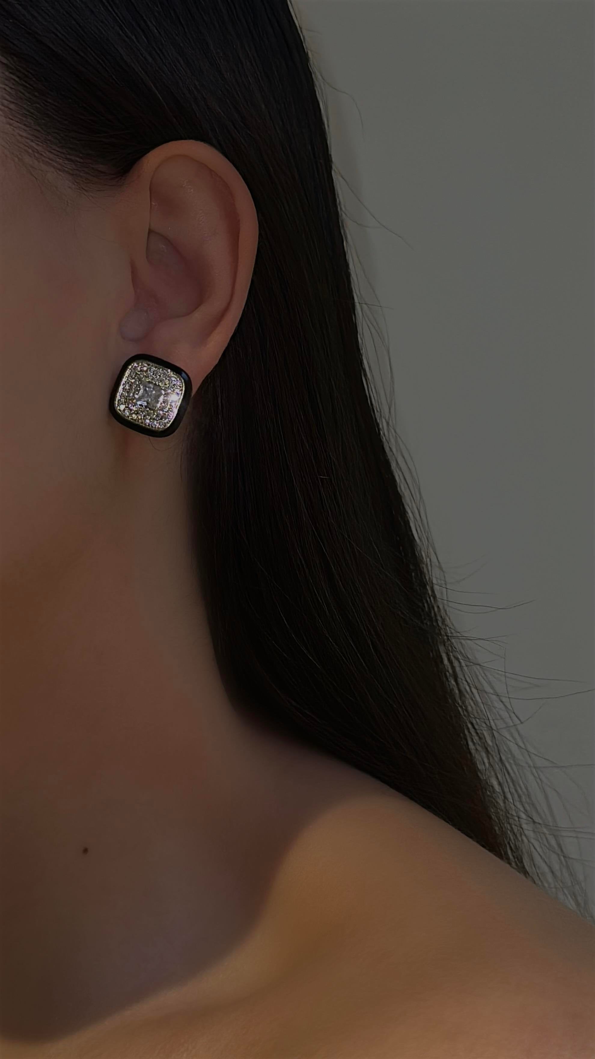 Nivae Küpe Atelier Duygu.