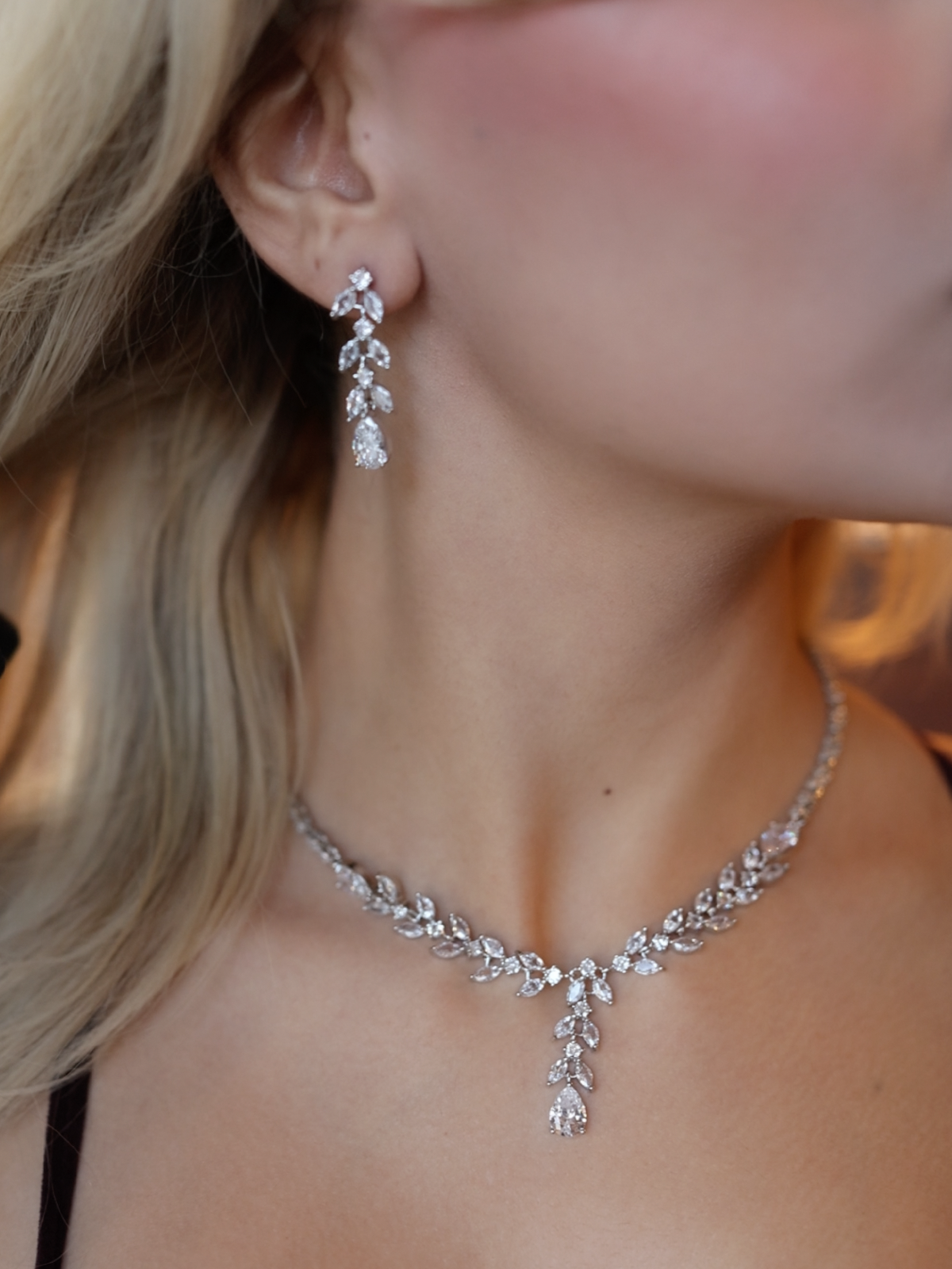 Ava Kolye - Küpe Set