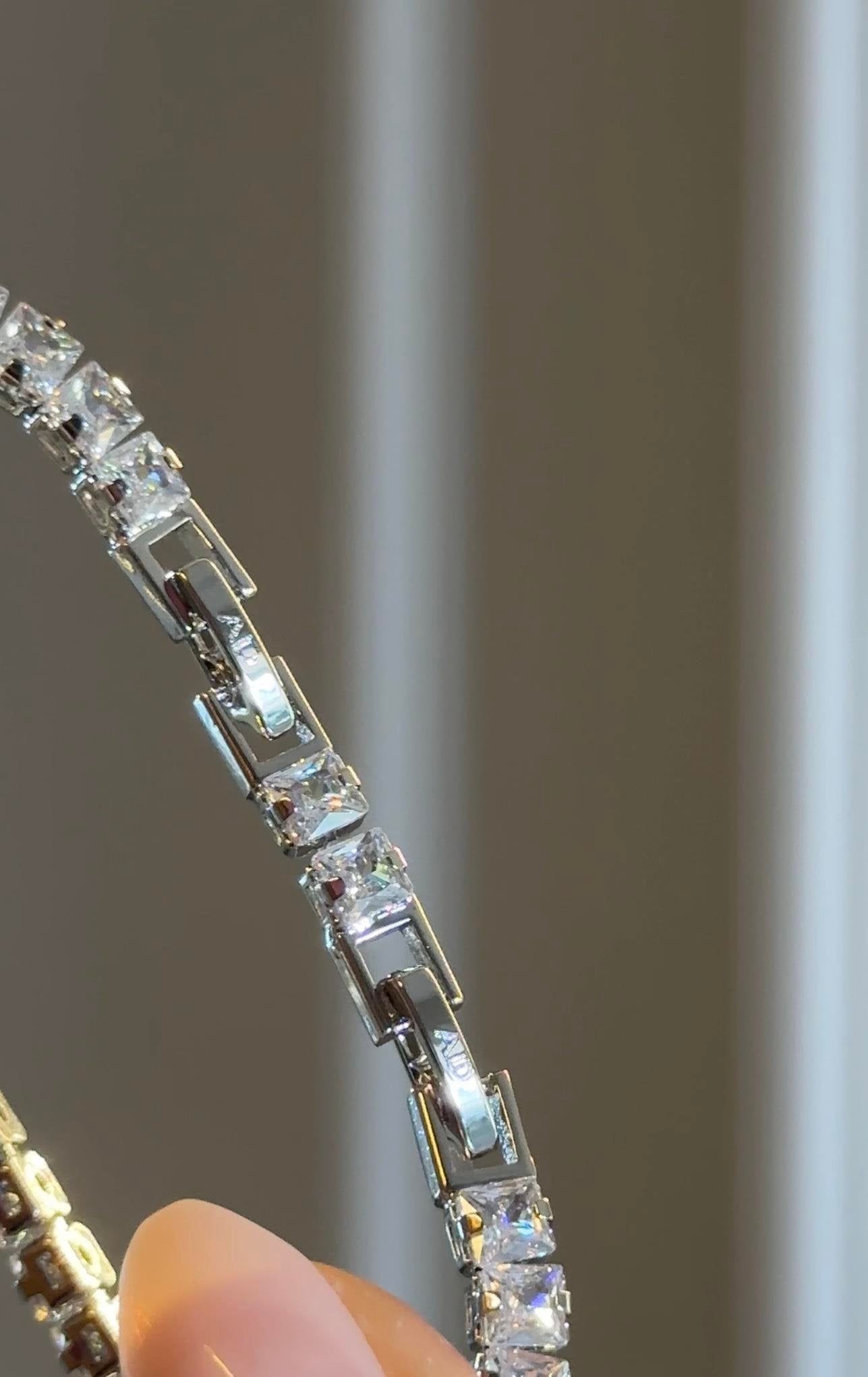 4MM | Princess Cut Su Yolu Bileklik | Luxury Jewelry by Atelier Duygu.