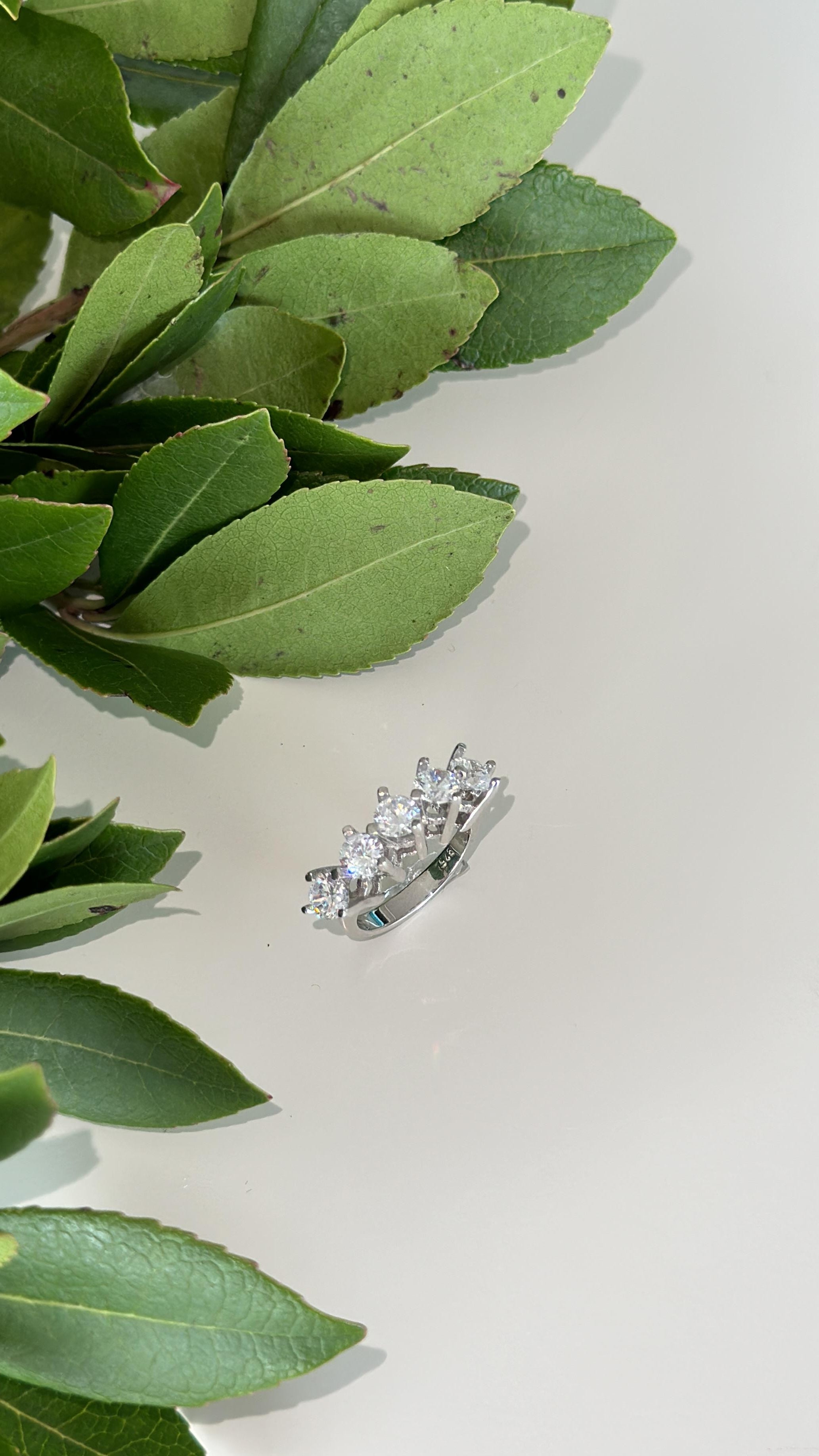 Uzun Tırnaklı Beştaş Yüzük Atelier Duygu.