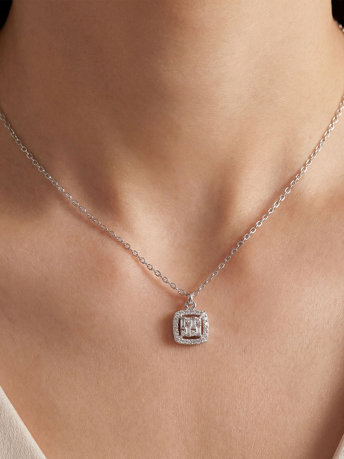 Emina Baguette Kolye