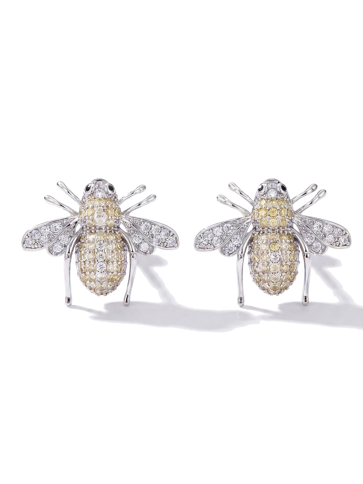 Bee Küpe