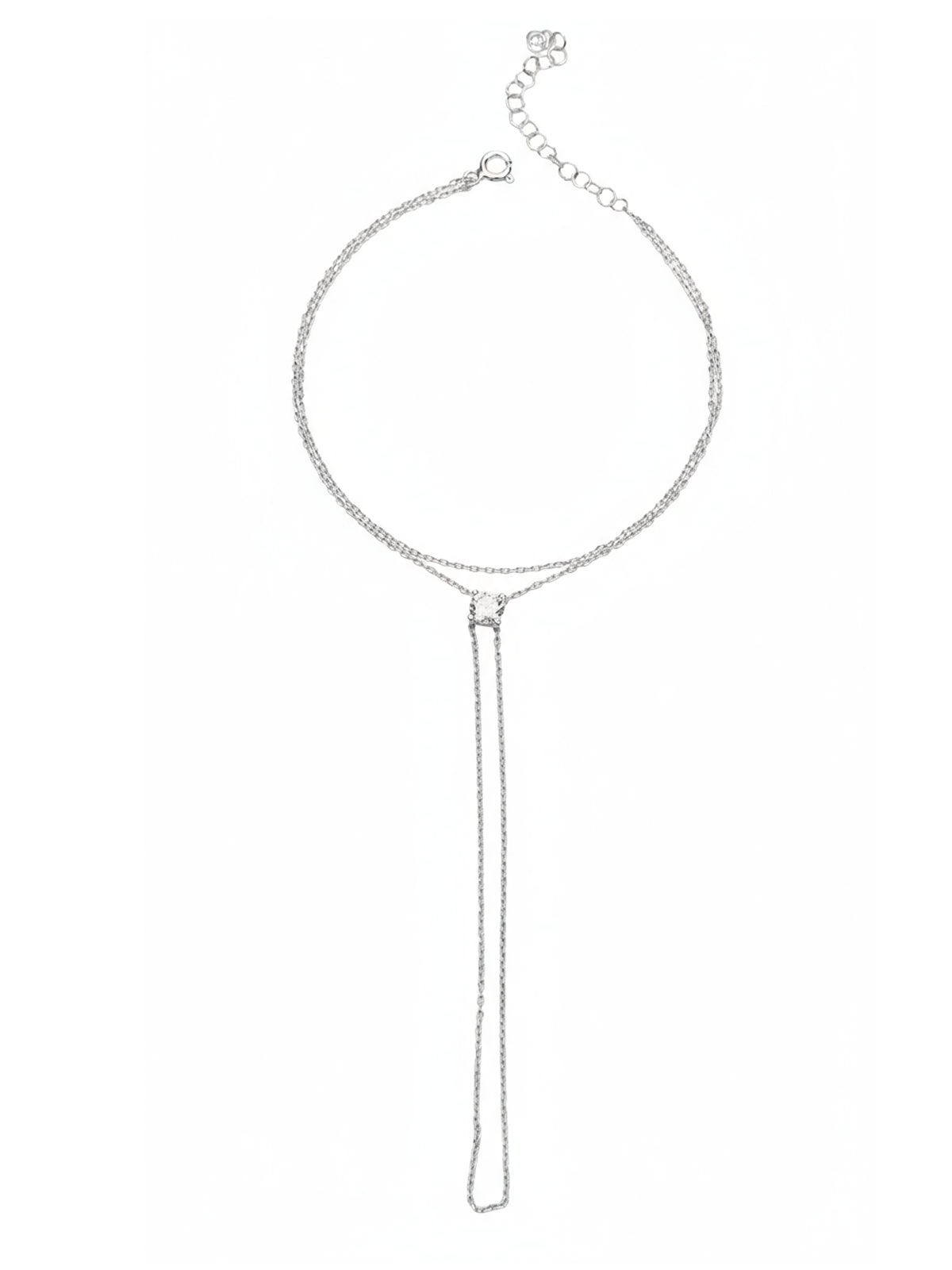 Rhea Şahmeran bilekliği, tek zirkon taş ile süslü, gold ve silver kaplama seçenekleriyle kadınlara şıklık sunan modern bir tasarım.